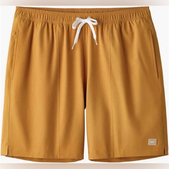 RHONE Other - Men's Rhone 7.5” R&R Trunk in Color Harvest Brown Size M